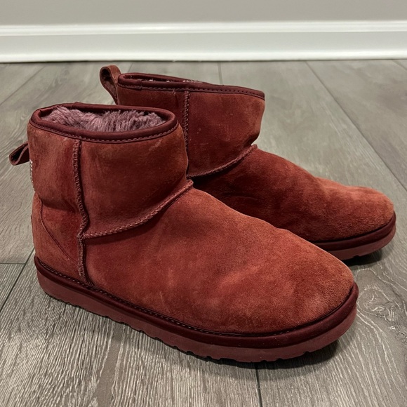 UGG Suede Swarovski Crystal Embellishments Mini Burgundy Sparkle Boots - Picture 2 of 10